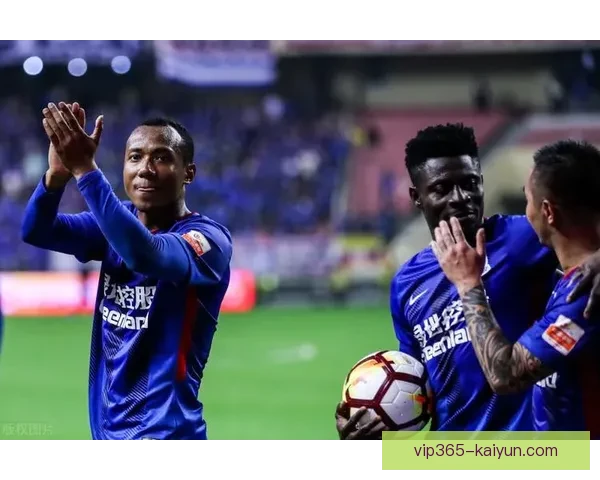 欧洲杯预选赛莱万状态回暖,连续进球势头引人关注 欧洲杯预选赛莱万状态回暖,连续进球势头引人关注